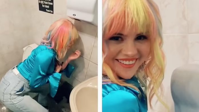 Selena managed all the bright hair color. Rainbow hair is awesome!
