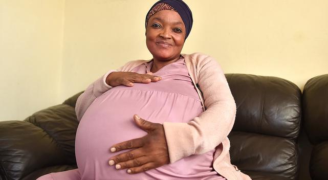 Look at the size of her belly! 10 kids got out of there at once