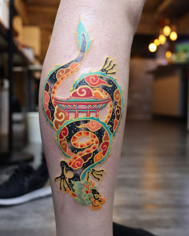 The tattoos created by this master from Korea are amazing. Every case has a story