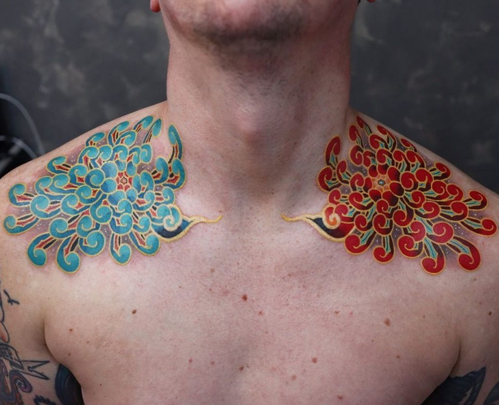 The tattoos created by this master from Korea are amazing. Every case has a story