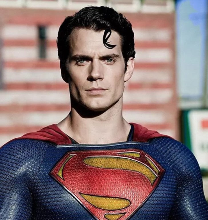 Henry did not hide, after which they decided to deprive him of the red cape