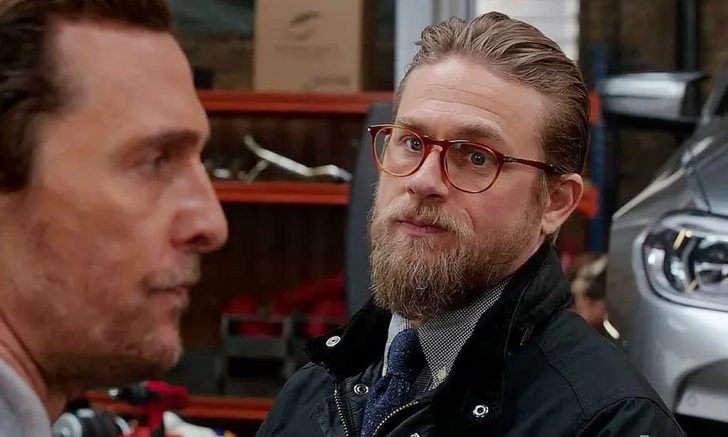 Charlie admitted that he hates open scenes, because he prefers to kiss only his soulmate