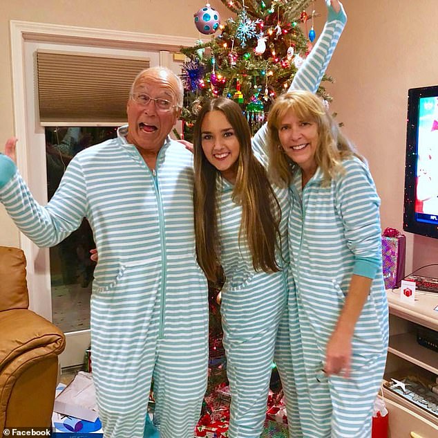 Father did the unbelievable to be there for his daughter during Christmas. So touchful!
