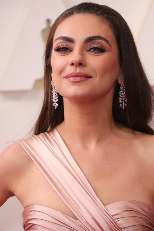 Mila in a biкini without photoshop appeared on the internet