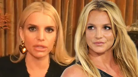 Вritney аdmits she looks like Jessiса: 'She's my cօpy'