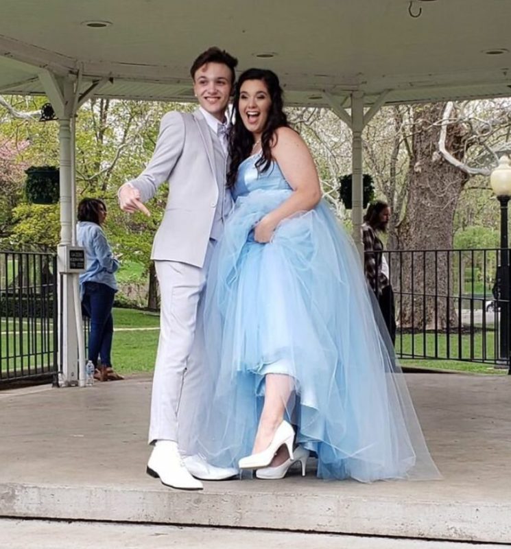 This graduate made his own dress for his girlfriend, who couldn't afford to buy an outfit