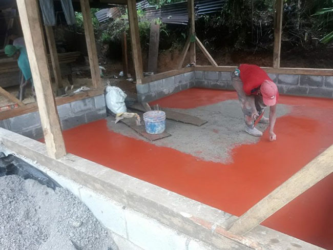 She gave all of herself to her son, but in gratitude she is forced to live on the street