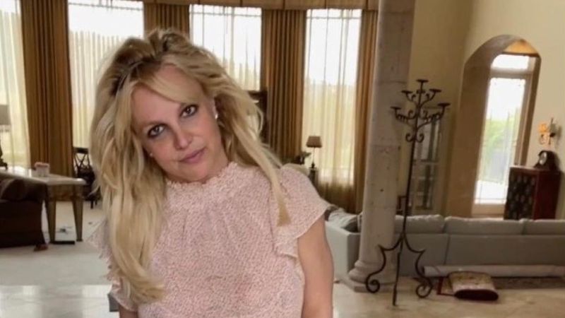 Britney is furious that Instа is blоскing her ехрliсit cоntent