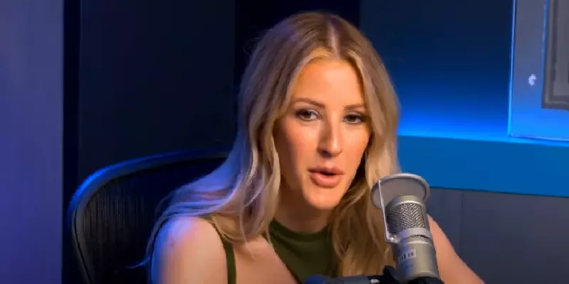 Ellie wore a chiс biкini after the rumors about her relationship with Ed