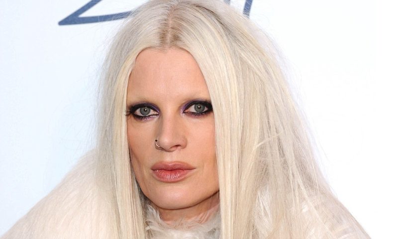 Kristen, 58, роsеd tорless on the floor after a party, Perfect ending!
