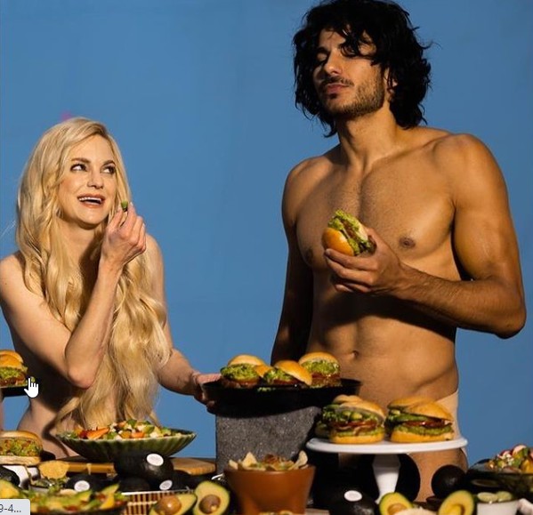 Anna looks too appetizing in this nսde photo