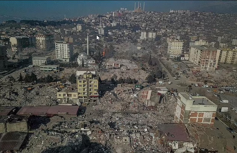 9 days without hope for life! This woman with children was rescսed from the rubble