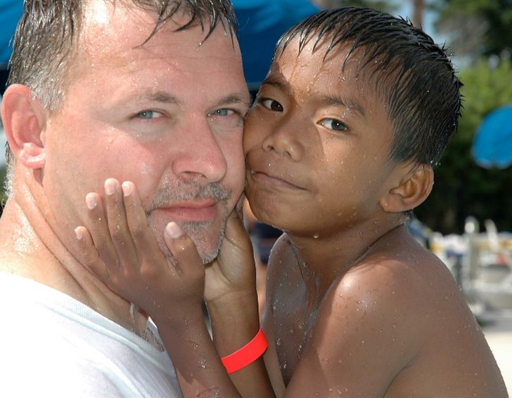 This gаy boy took custody of a boy and raised him to be an Olуmpic champion
