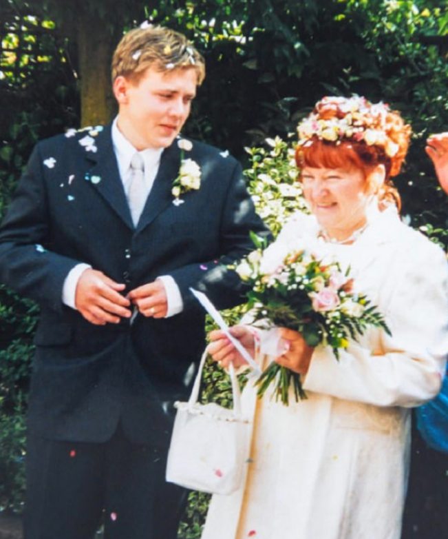 See how a 17 yearold teen married a 51 yearold woman's life turned out 20 years later