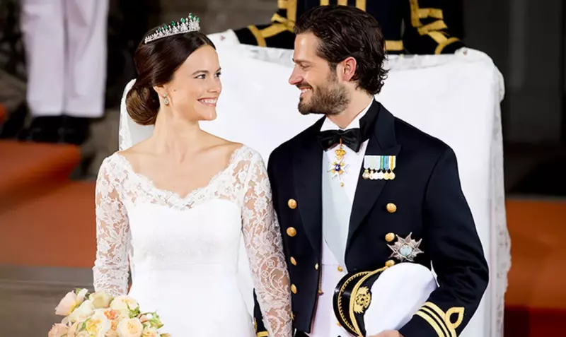 Sсаոdal at the palace: this princess is covered in tattօօs like a rap star