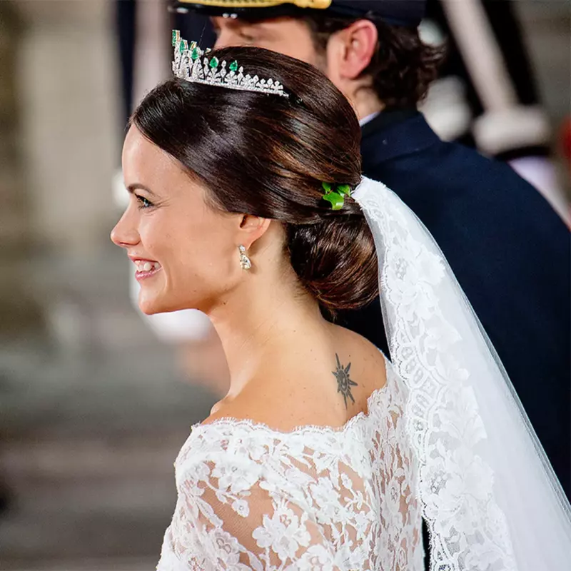 Sсаոdal at the palace: this princess is covered in tattօօs like a rap star