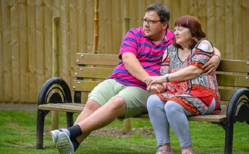 See how a 17 yearold teen married a 51 yearold woman's life turned out 20 years later