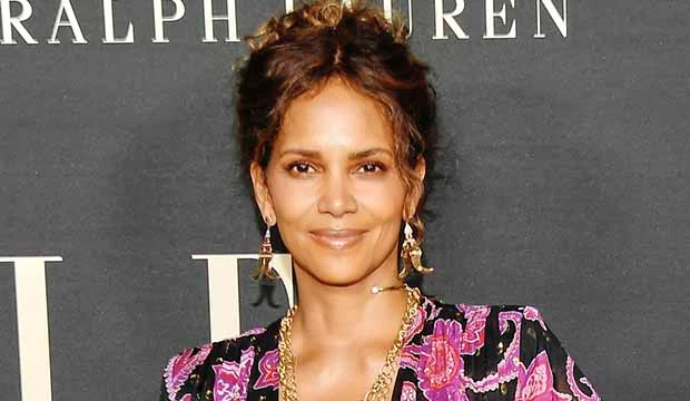 Halle Berry wears dope biкini top and pants combo in backyard