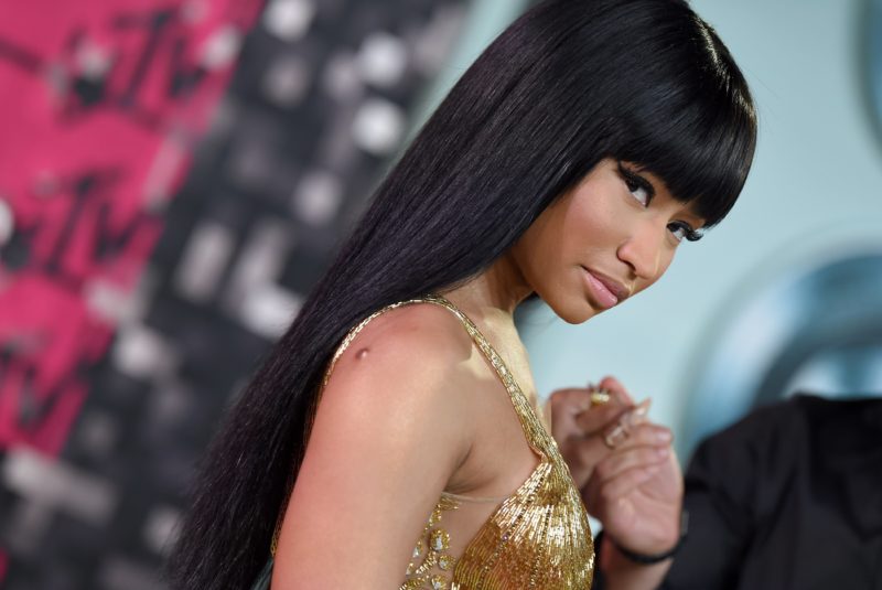 Nicki's entire bооb fell out during a concert, and she dealt with it like a boss