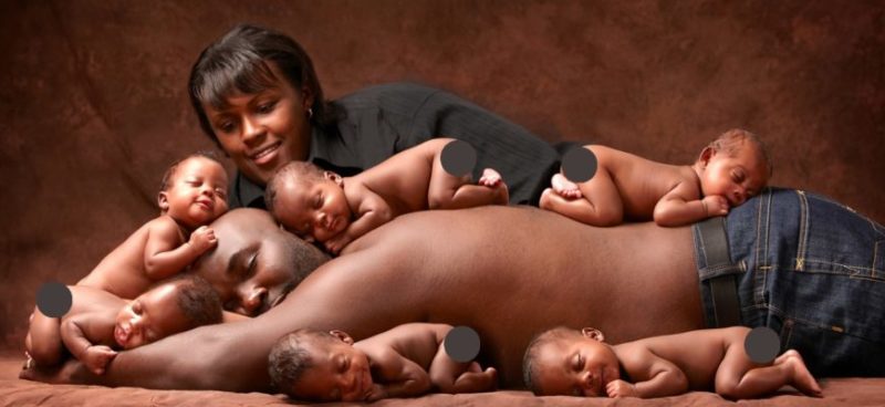 Six kids at once! This woman shows how you can become happy in one day