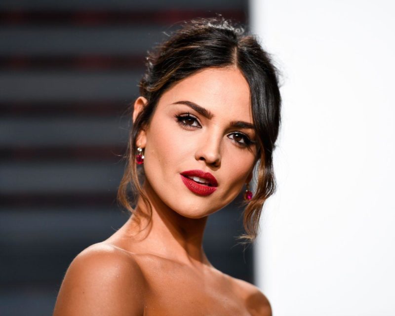 The girl made 10 plastic surgeries and is now considered the most desirable woman in the world