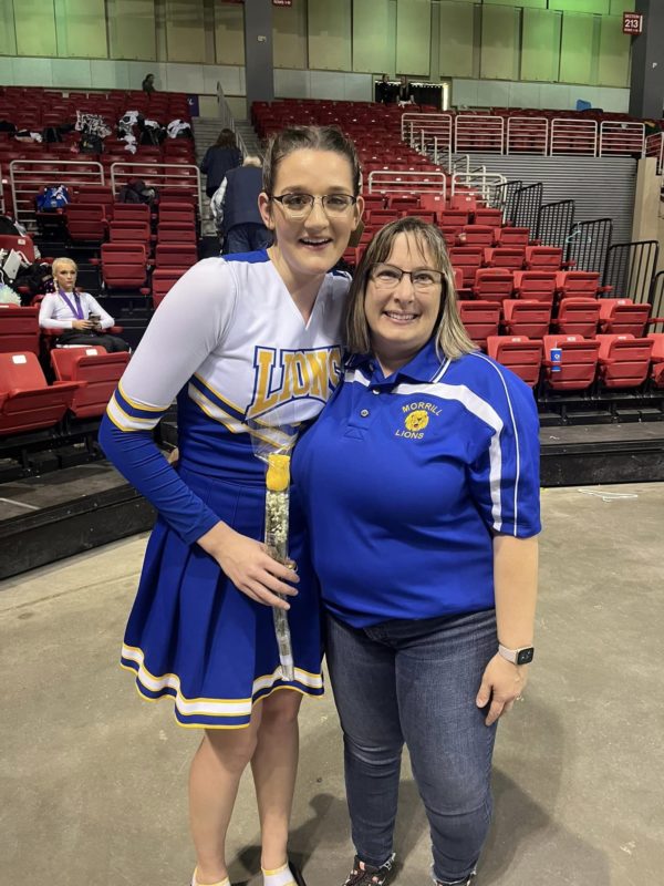 The cheerleader did not refuse to perform at an important competition after the entire team left