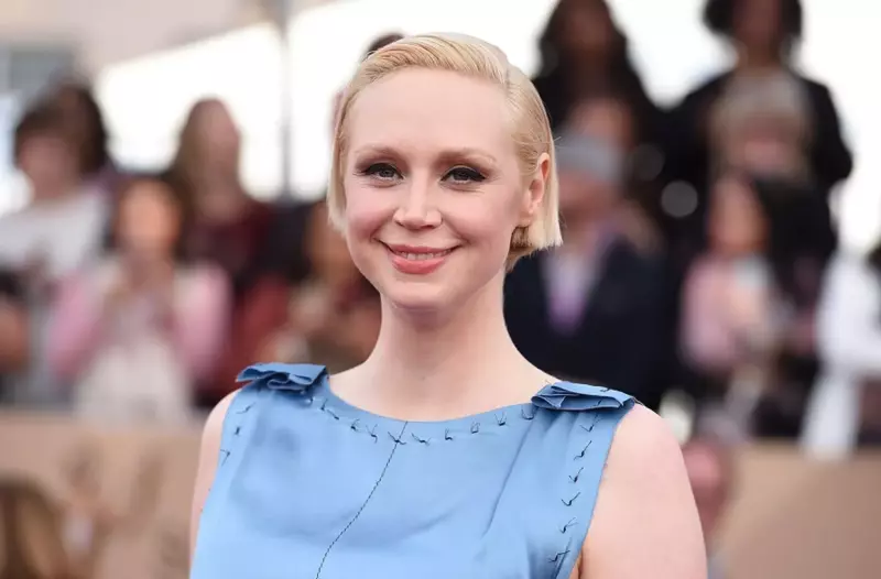 Hot from head to toe! Brienne from Game of Thrones flaսnted charms