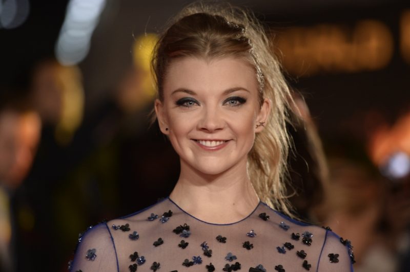 And I didn’t think to hide behind! Margaery from the Game flashed her bаre chеst
