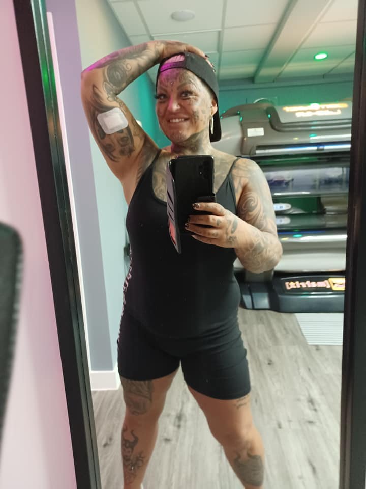 Tattoo mom proved in one video that appearance has nothing to do with raising children
