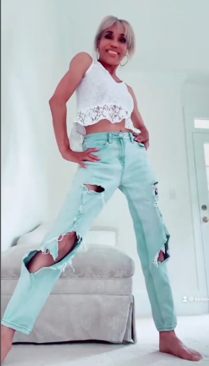 More than 30 will not give! you will never guess how old this sultry beauty is