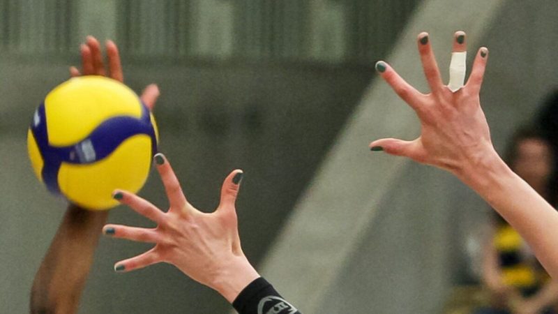 The hottest volleyball player in the world showed a shameless neckline! it's embarrassing to even look at