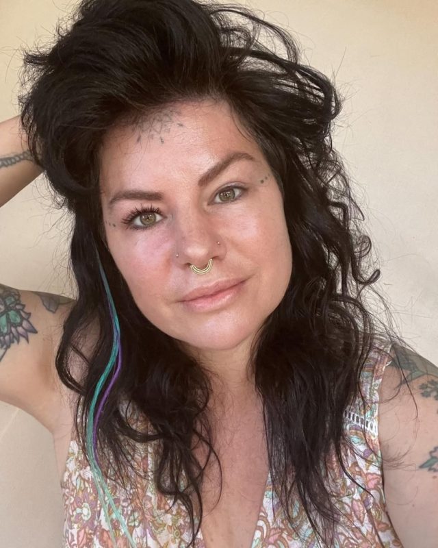 5 photos of a large tattoo mother, which is popular with men