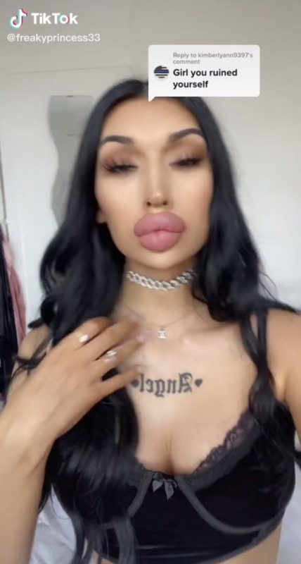Will burst soon! photo of a girl who increases her lips after every breakup