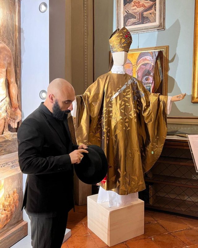 What does the hottest designer in the world look like? he dresses the pope