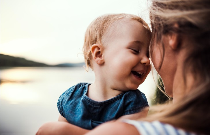 Because of the midwives' mistake! the story of two women raising other people's children