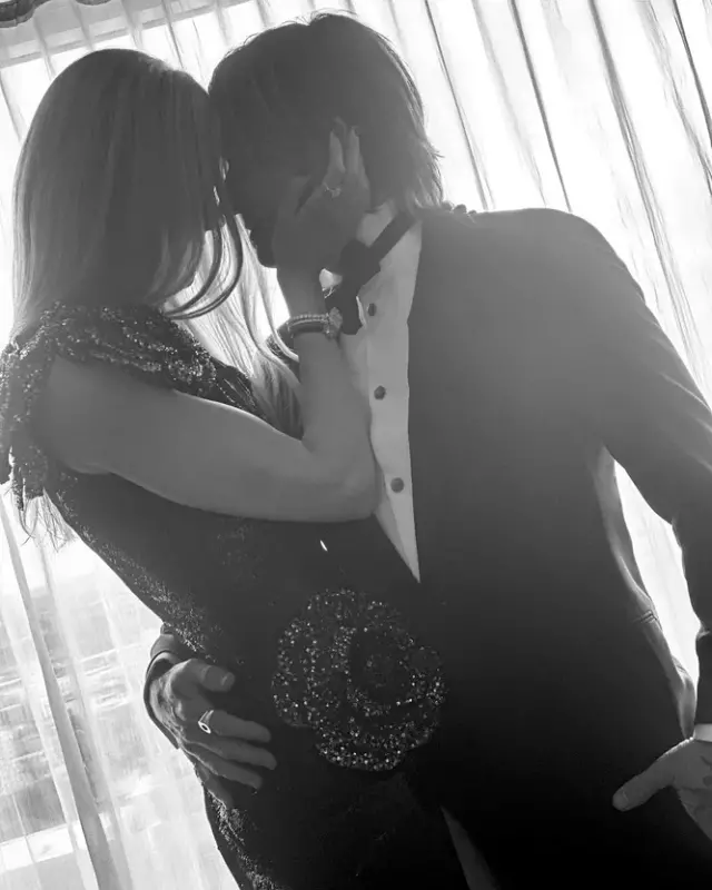 My love! Nicole showed an intimаte photo with her husband on their wedding anniversary