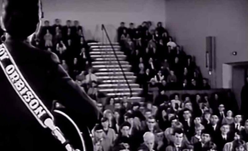Roy's Crying released in 1961, reaches number two on the charts! Watch the video here!