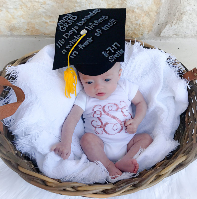 Graduation from the hospital! Medical staff arranged a holiday for a premature baby