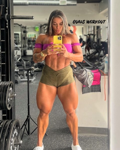 Brazilian she-Hulk spoke about the brutal appetite and constant training