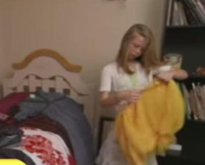This schoolgirl cried all day because of the clothes she was forced to wear