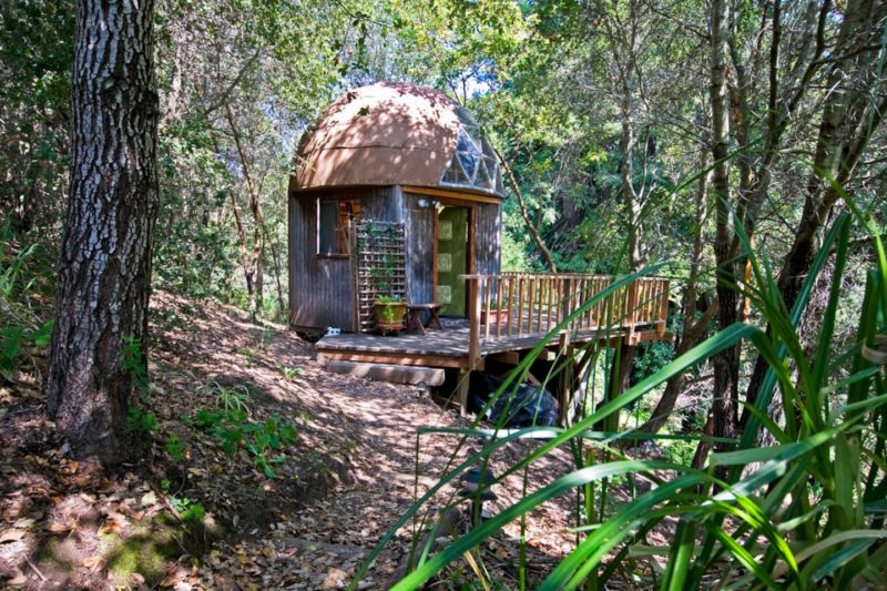 The interiors of these houses are quite amazing! Look how cosy and lovely they are