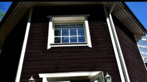 A woman created a house with her own hands that she had imagined in her dreams
