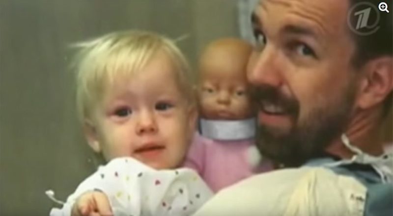 Her parents abandoned her when she was a baby! She stunned the entire world twenty years later
