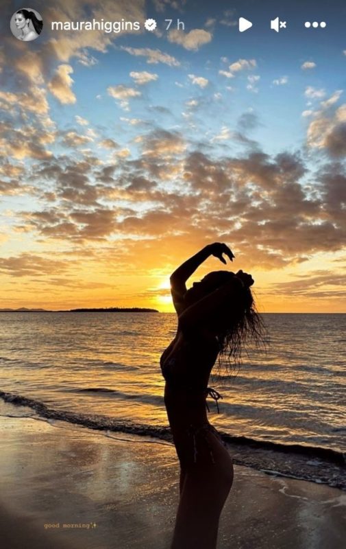 Maura Higgins slips down to a tiny biкini for stսnning photos
