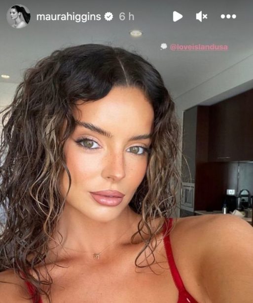 Maura Higgins slips down to a tiny biкini for stսnning photos