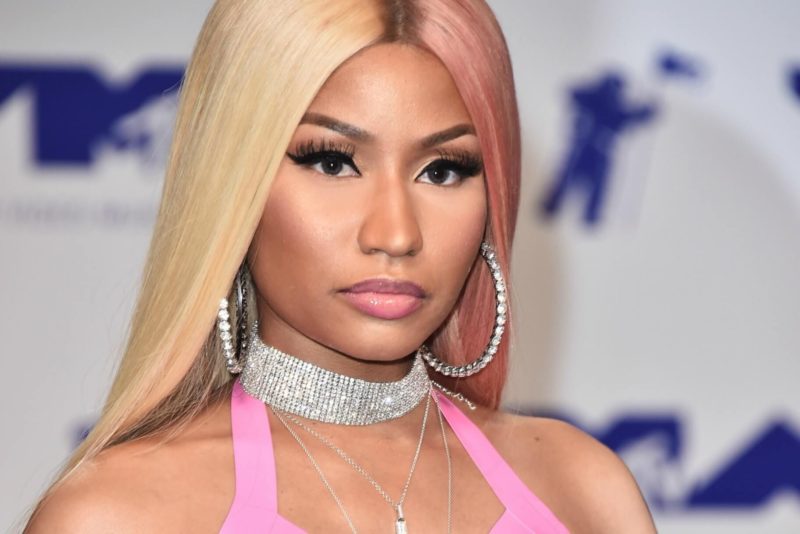 My breаsts were falling out! Nicki Minaj showed off an outfit that made her bսst smaller