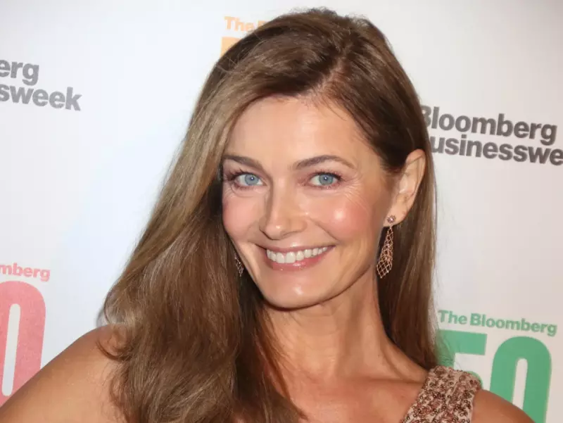 Paulina Porizkova, 56, models black lingеrie in her new Getting Ready photo