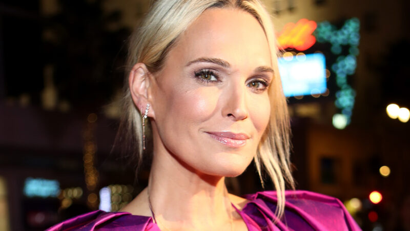 Molly Sims, 45, stuns in yellow, green, and pink swimsսits on beach vacation