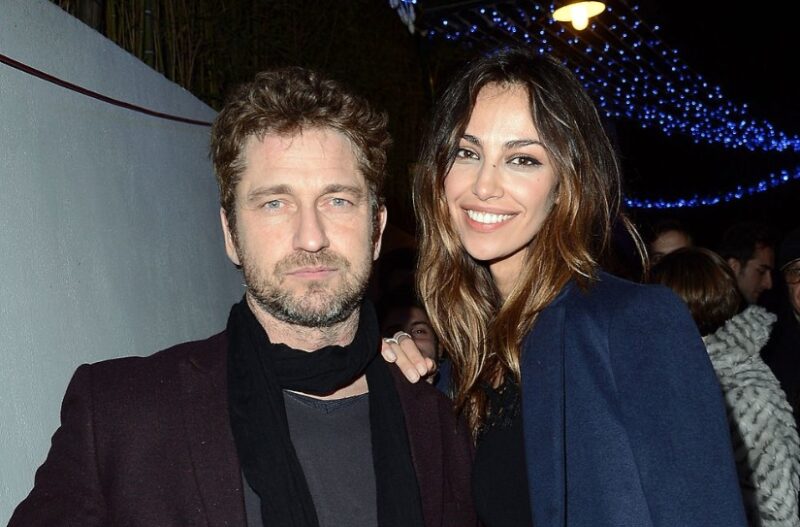 Gerard Butler began a passionate affair with a model who looks stunning in a biкini