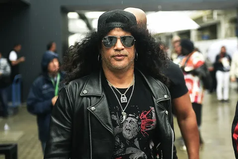 Lucy-Bleu Knight, Slash's stepdaughter, shares a shocking message on Instagram days after her de ath at the age of 25